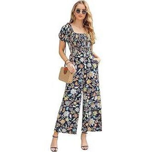 We Love Fashion Navy Floral Plus Size Wide Leg Jumpsuit Jumper - Picture 1 of 4